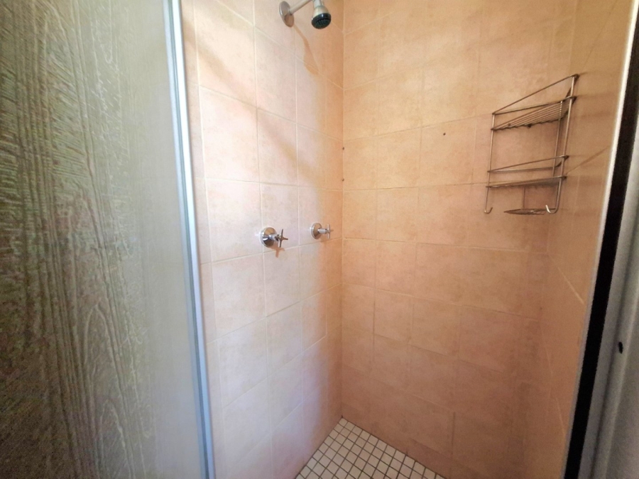 3 Bedroom Property for Sale in Langenhovenpark Free State